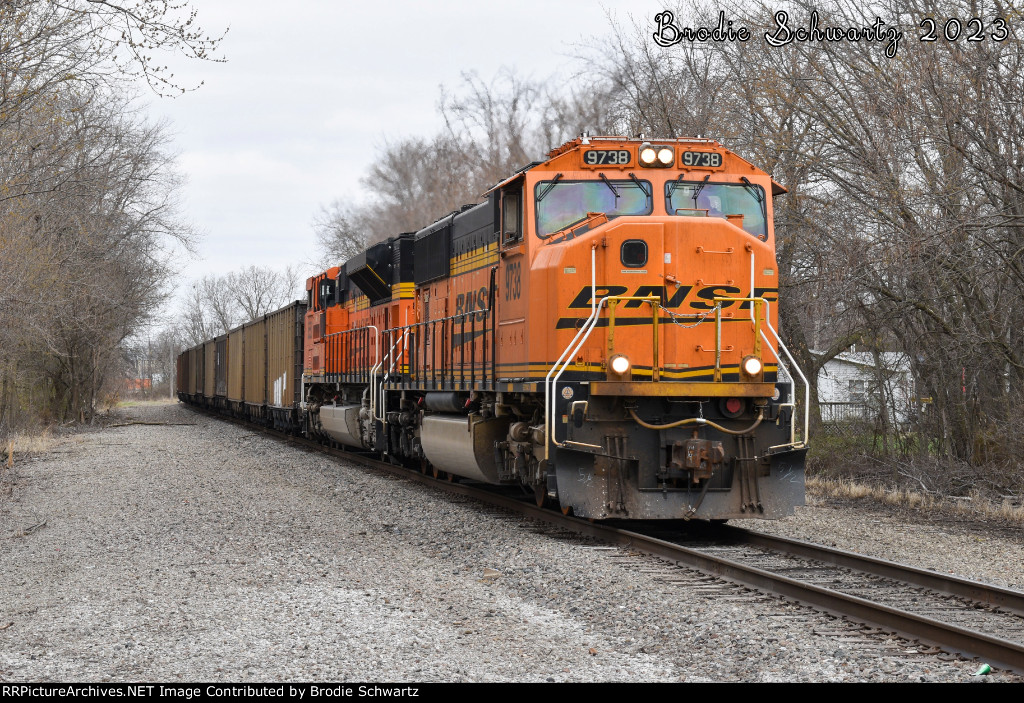 BNSF 9738